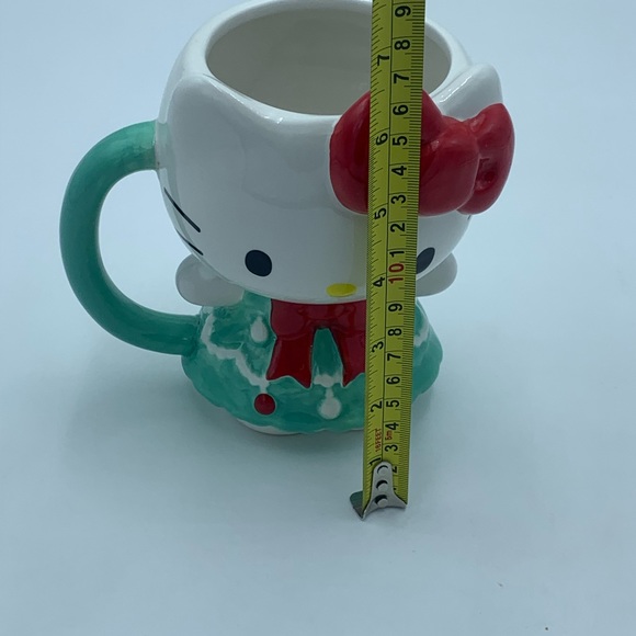 Sanrio Hello Kitty Christmas Tree Ceramic Mug and HK Salt and Pepper Shakers - Picture 6 of 16